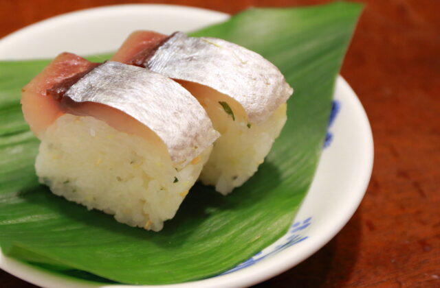出典:農林水産省ウェブサイト（https://www.maff.go.jp/j/keikaku/syokubunka/k_ryouri/search_menu/menu/sabazushi_kyoto.html）